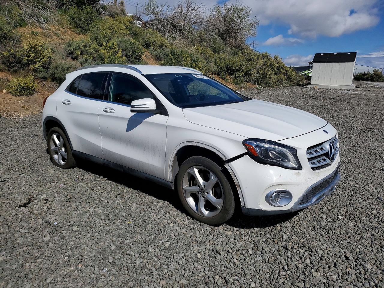2020 MERCEDES-BENZ GLA GLA250