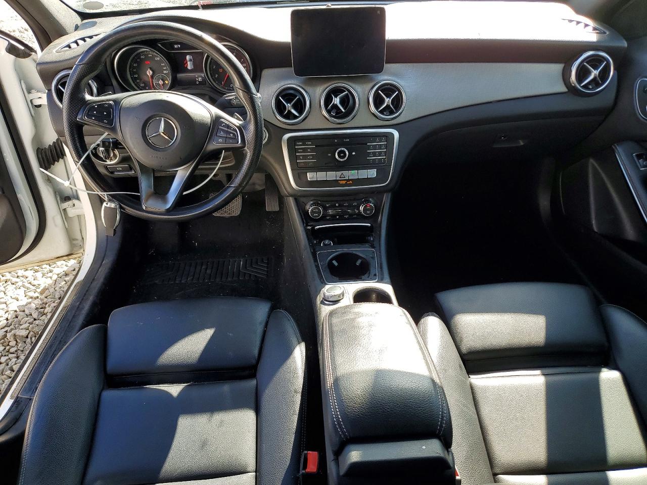 2020 MERCEDES-BENZ GLA GLA250