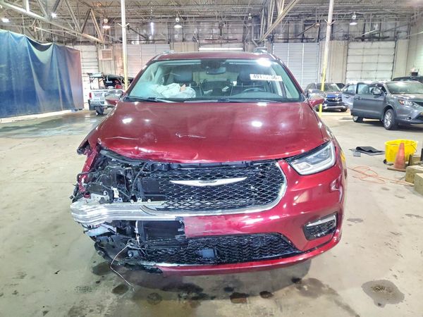 2021 CHRYSLER PACIFICA