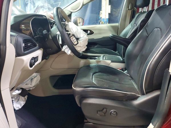 2021 CHRYSLER PACIFICA