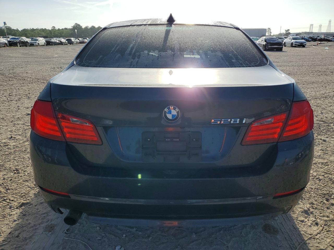 2012 BMW 528