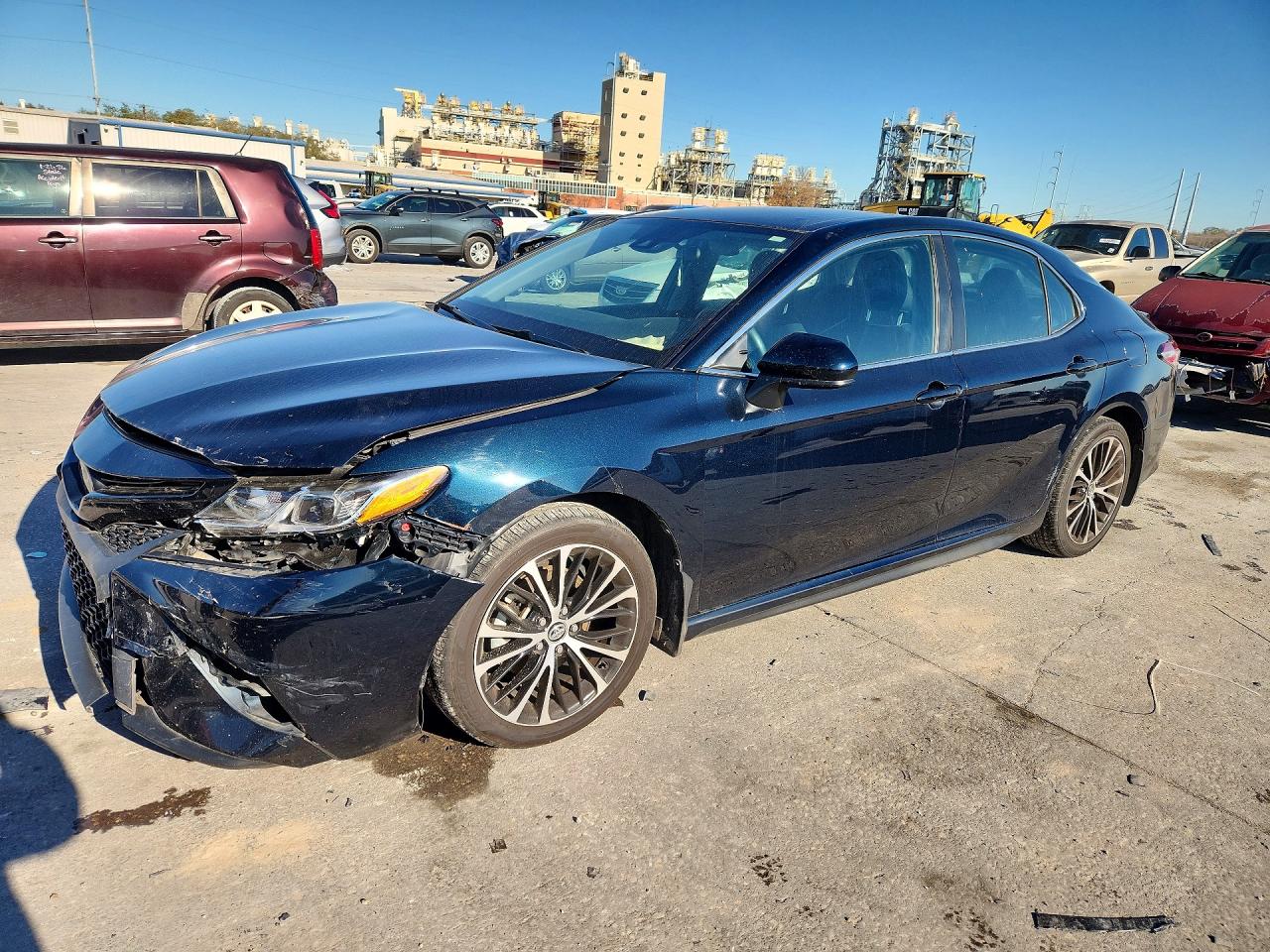 2020 TOYOTA CAMRY SE