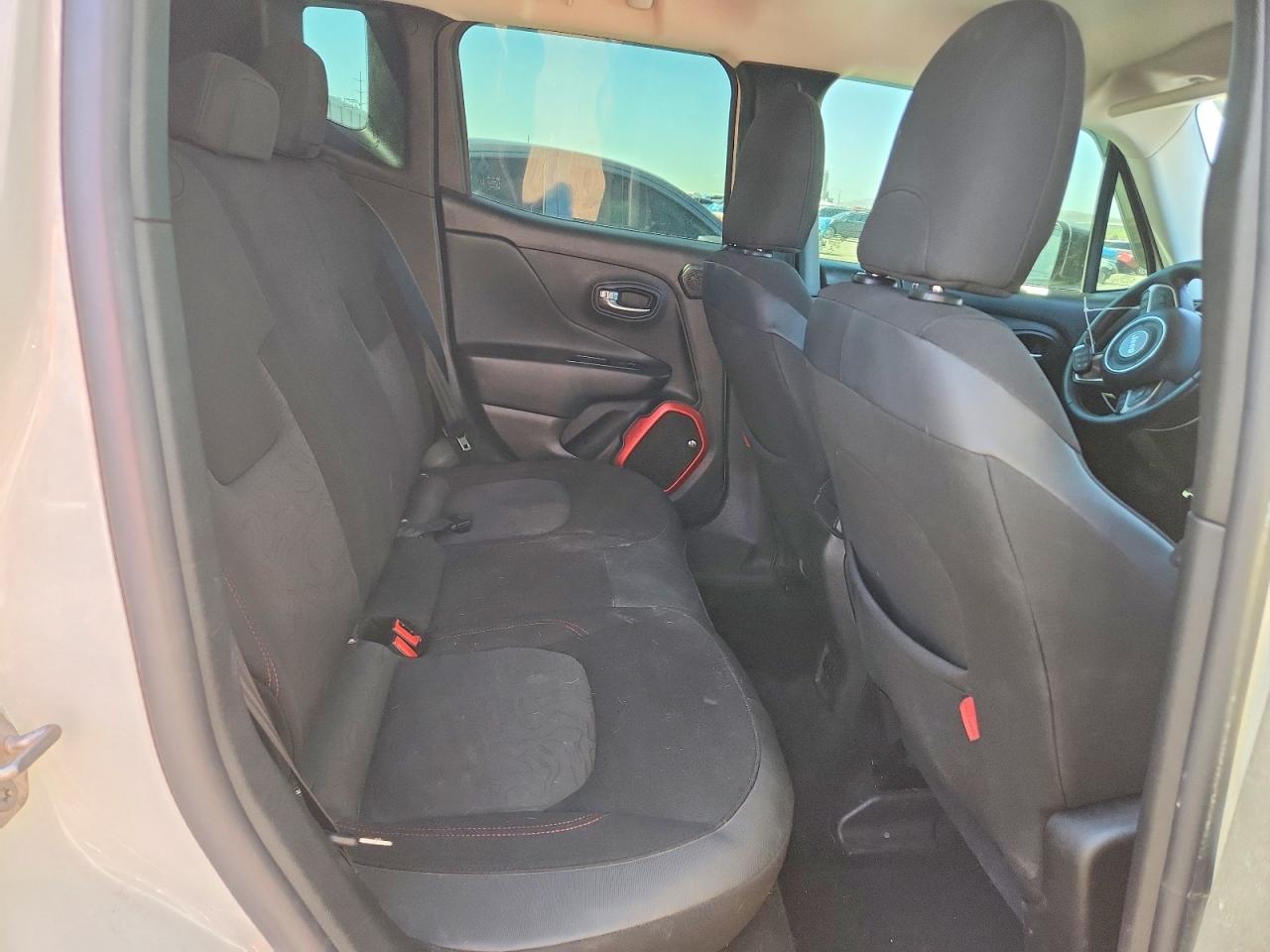 2016 JEEP RENEGADE TRAILHAWK 4X4
