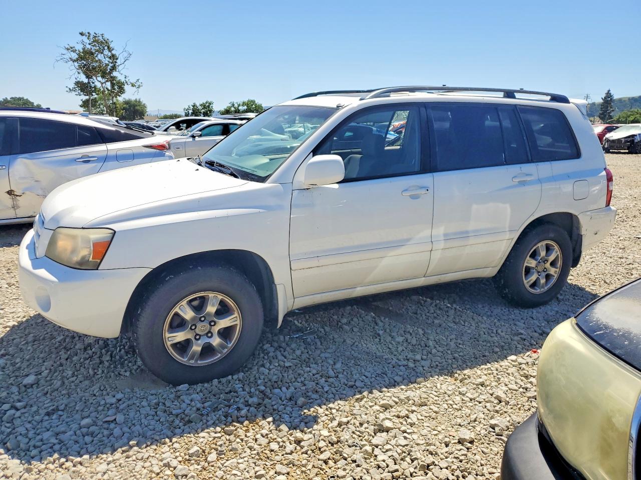 2016 TOYOTA HIGHLANDER STD/Base