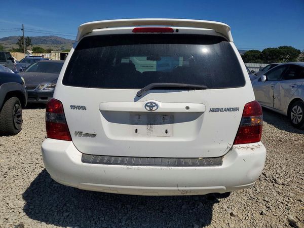 2016 TOYOTA HIGHLANDER STD/Base