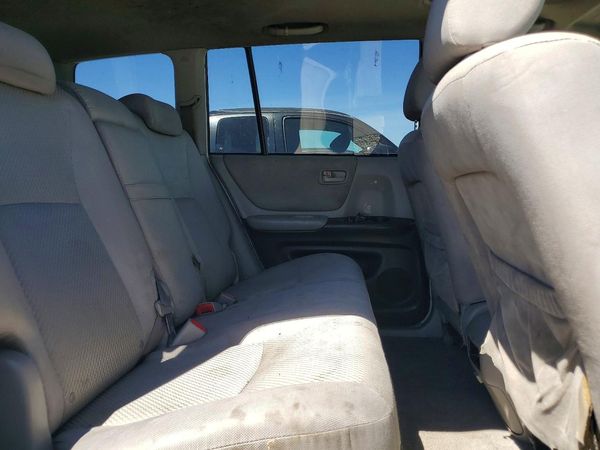 2016 TOYOTA HIGHLANDER STD/Base