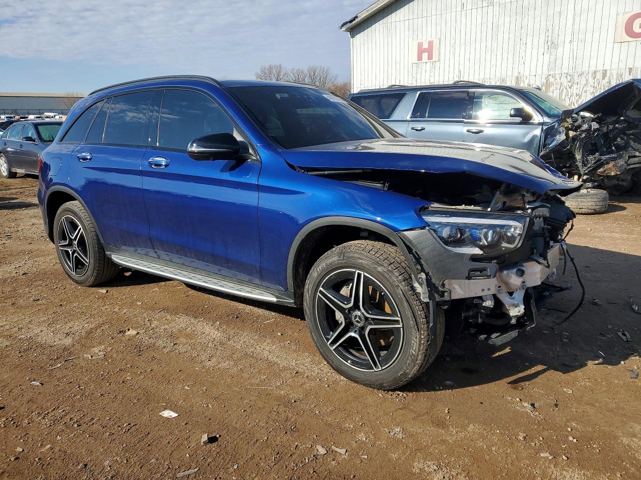 2021 MERCEDES-BENZ GLC GLC300-4M