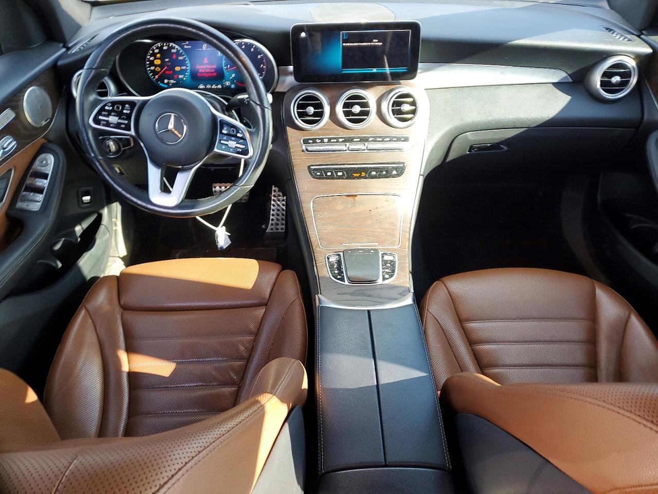 2021 MERCEDES-BENZ GLC GLC300-4M