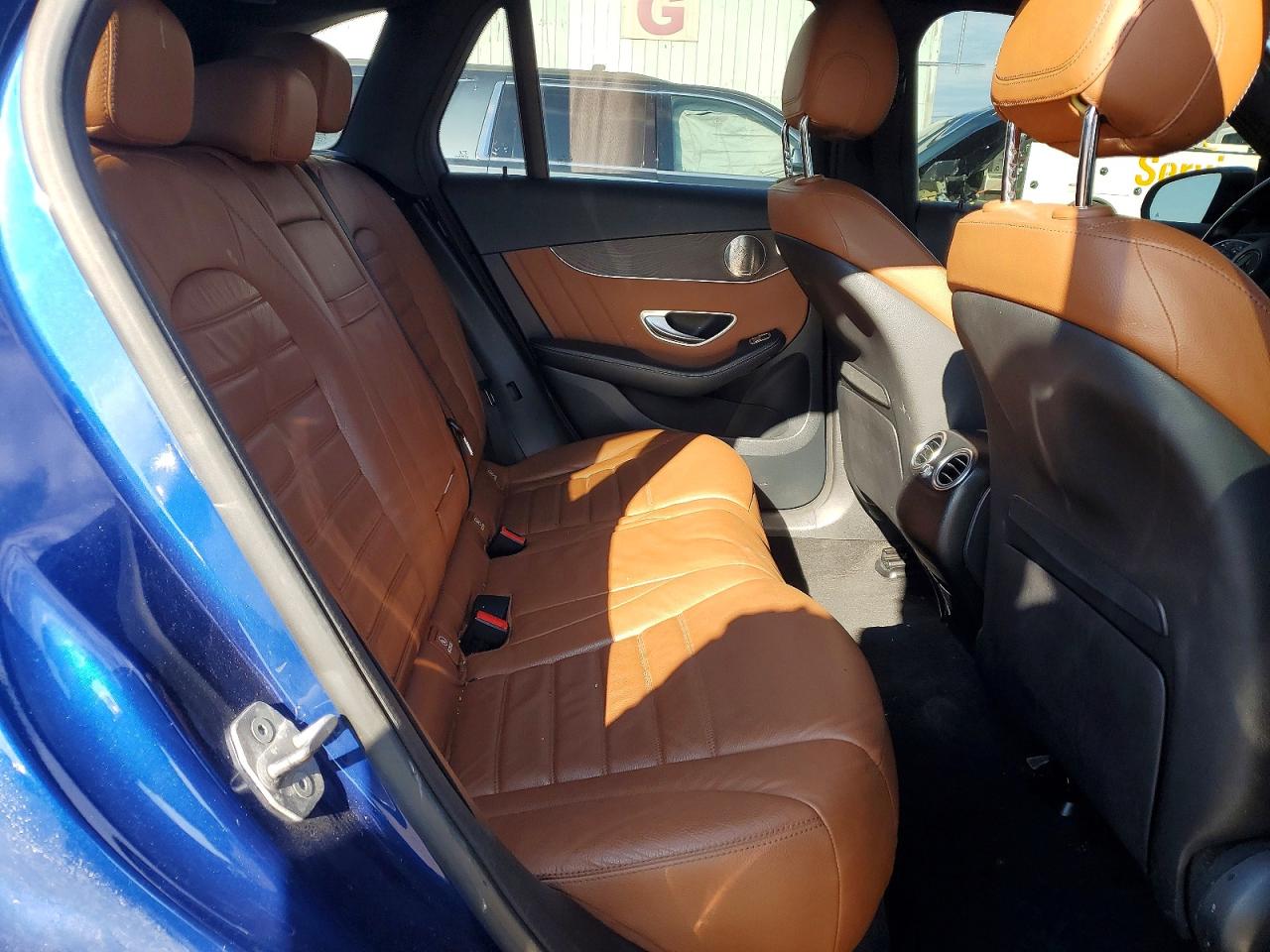 2021 MERCEDES-BENZ GLC GLC300-4M