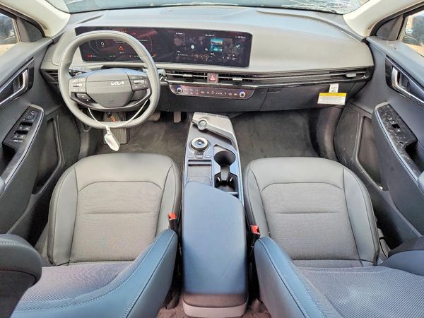 2025 KIA EV6 — CKPT