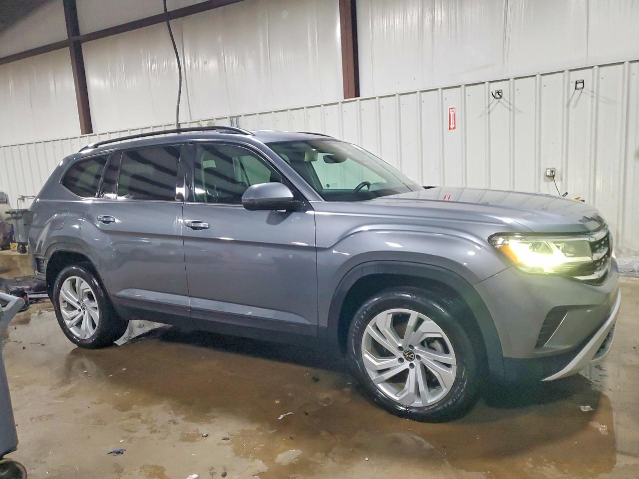 2021 VOLKSWAGEN ATLAS 4Motion SE w/ Tech