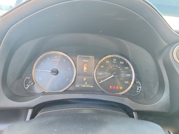 2018 LEXUS IS 300