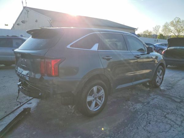 2022 KIA SORENTO LX