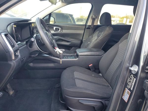 2022 KIA SORENTO LX