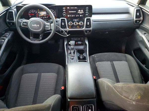 2022 KIA SORENTO LX