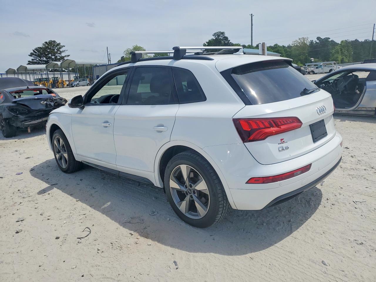 2020 AUDI Q5
