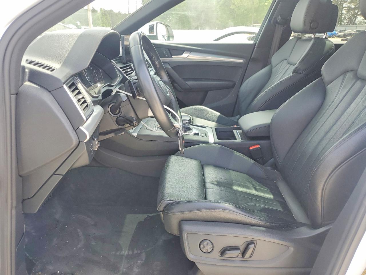 2020 AUDI Q5