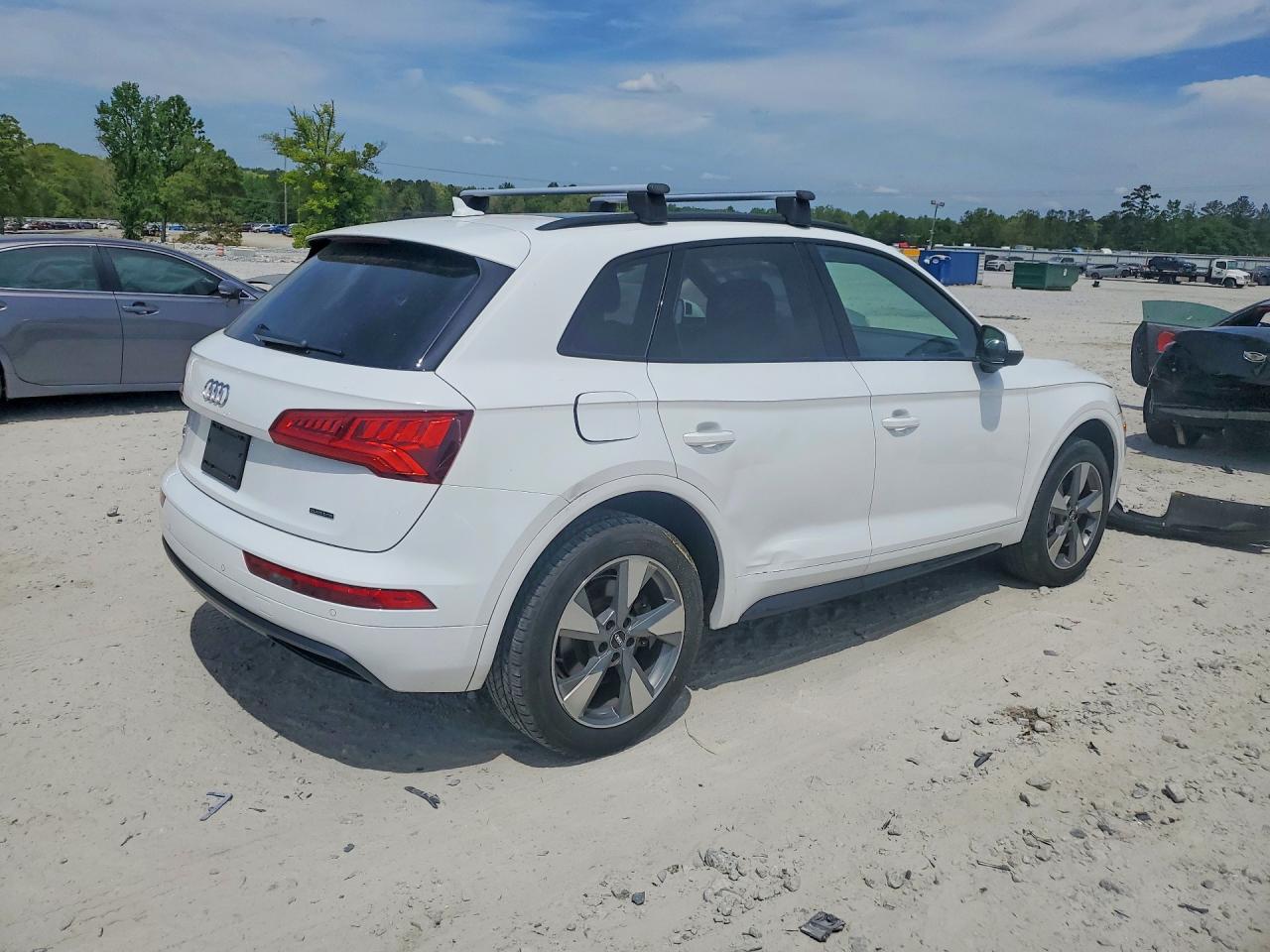 2020 AUDI Q5