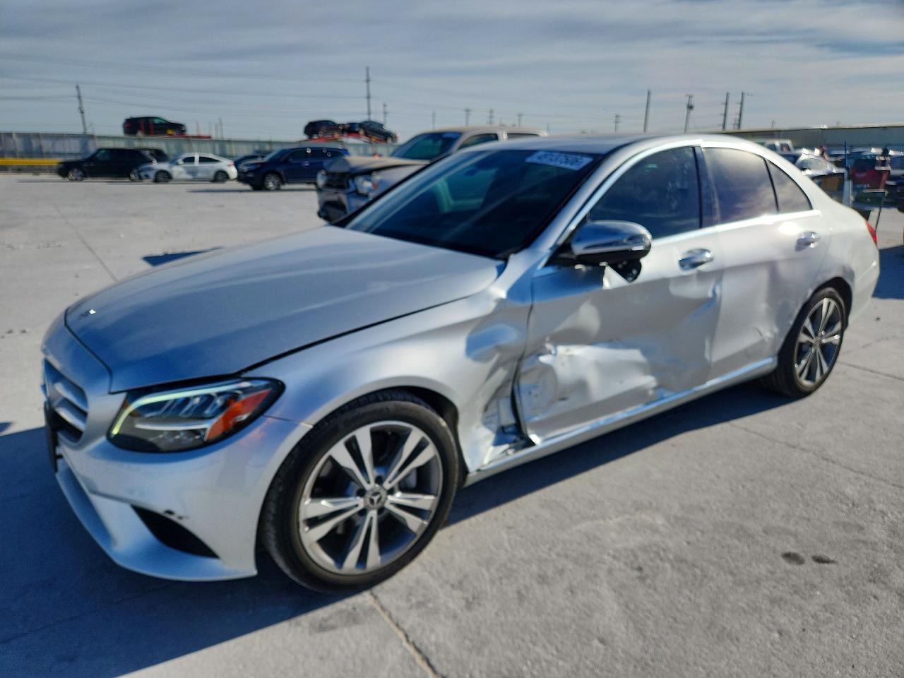 2019 MERCEDES-BENZ C C300