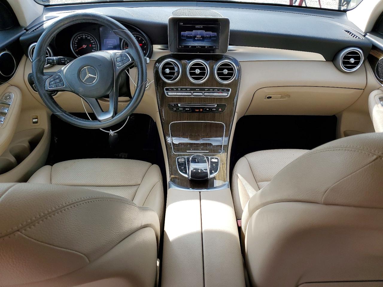 2016 MERCEDES-BENZ GLC