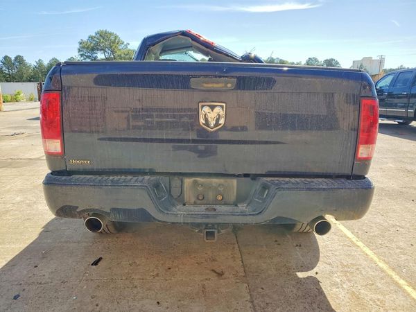 2013 RAM 1500 ST REG CAB 4X2