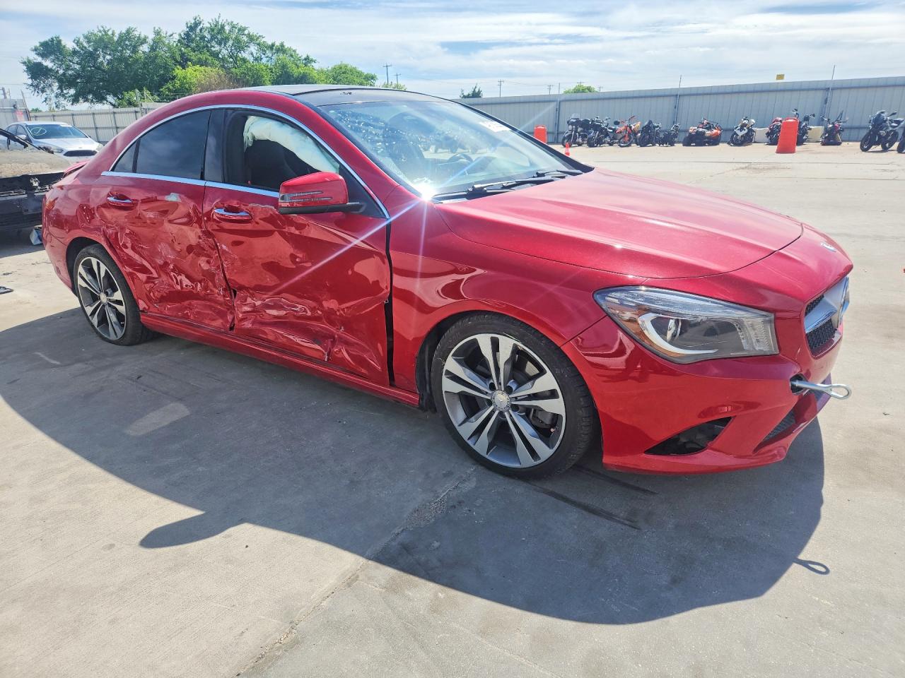 2016 MERCEDES-BENZ CLA