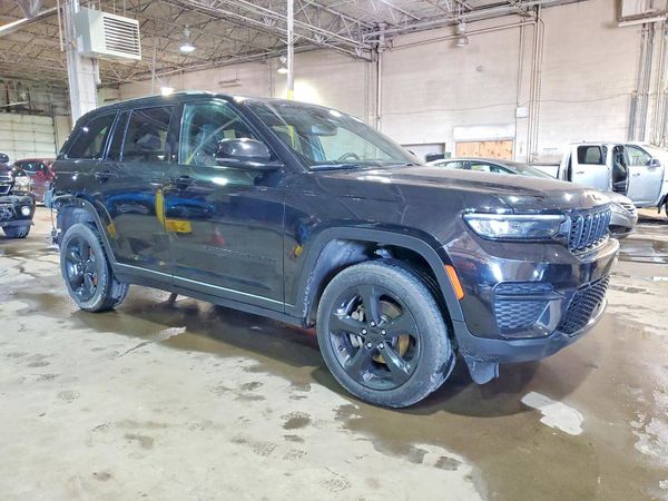 2023 JEEP GRAND CHEROKEE
