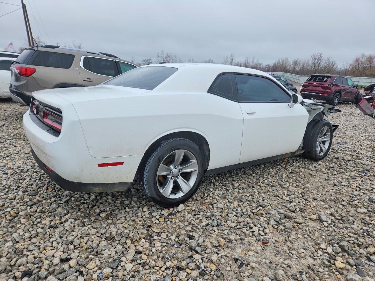 2016 DODGE CHALLENGER SXT