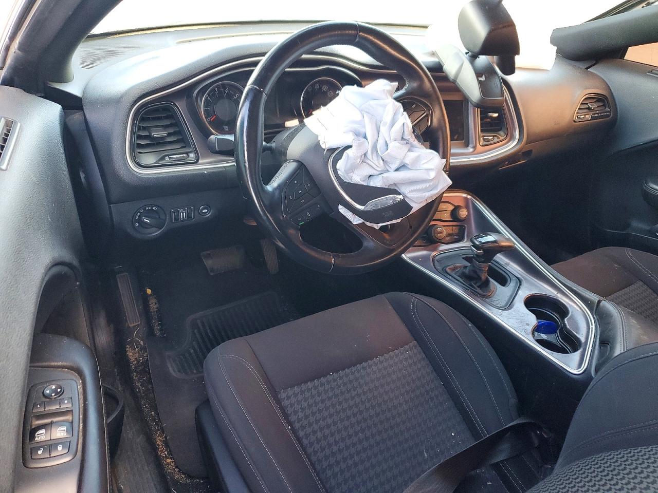 2018 DODGE CHALLENGER SXT