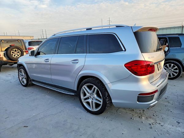 2014 MERCEDES-BENZ GL GL 550 4MATIC