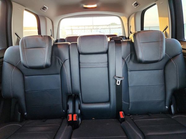 2014 MERCEDES-BENZ GL GL 550 4MATIC