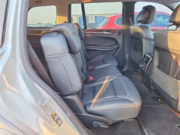 2014 MERCEDES-BENZ GL GL 550 4MATIC