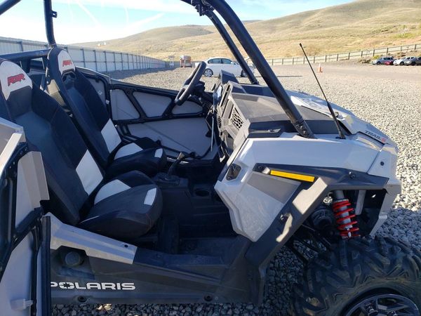 2022 POLARIS RZR