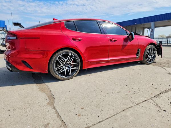2023 KIA STINGER GT2