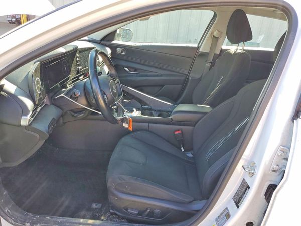 2021 HYUNDAI ELANTRA SEL w/ Premium Pkg