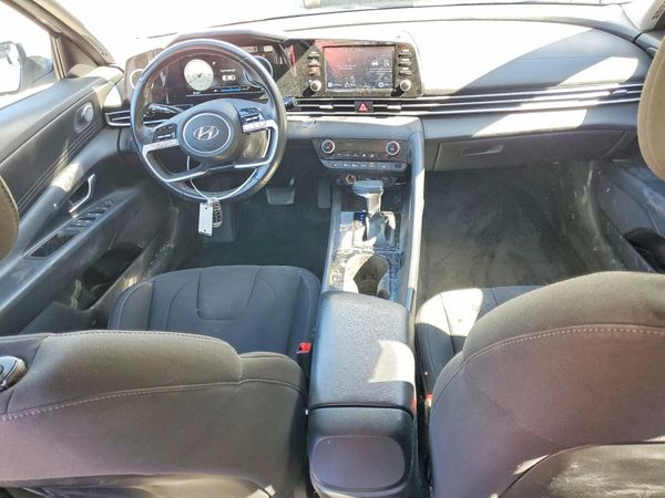 2021 HYUNDAI ELANTRA SEL w/ Premium Pkg