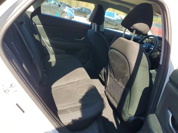 2021 HYUNDAI ELANTRA SEL w/ Premium Pkg