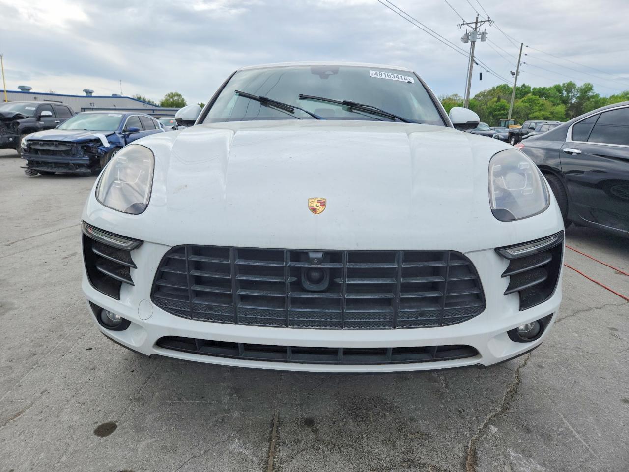 2017 PORSCHE MACAN