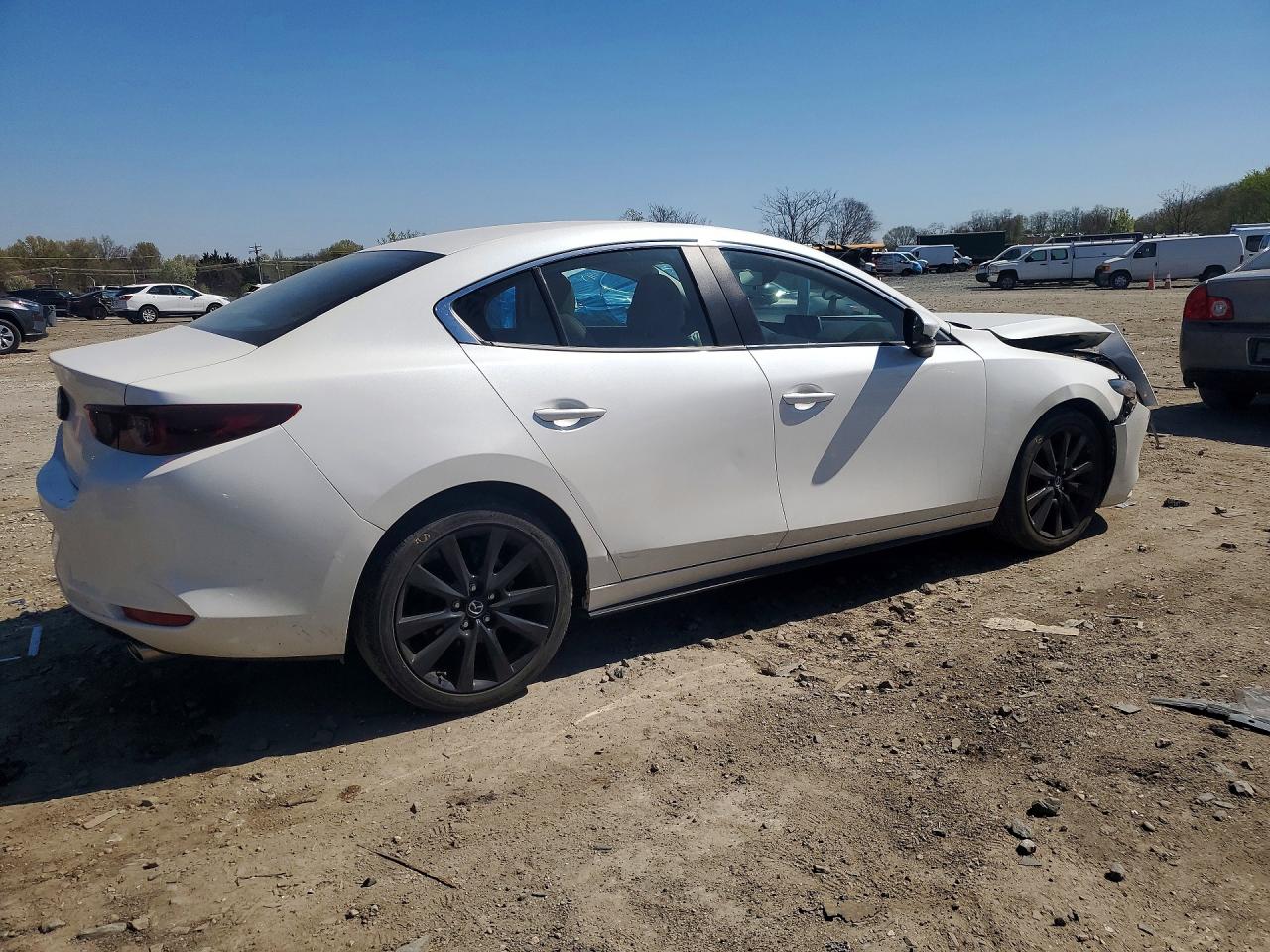 2022 MAZDA 3 Preferred Package