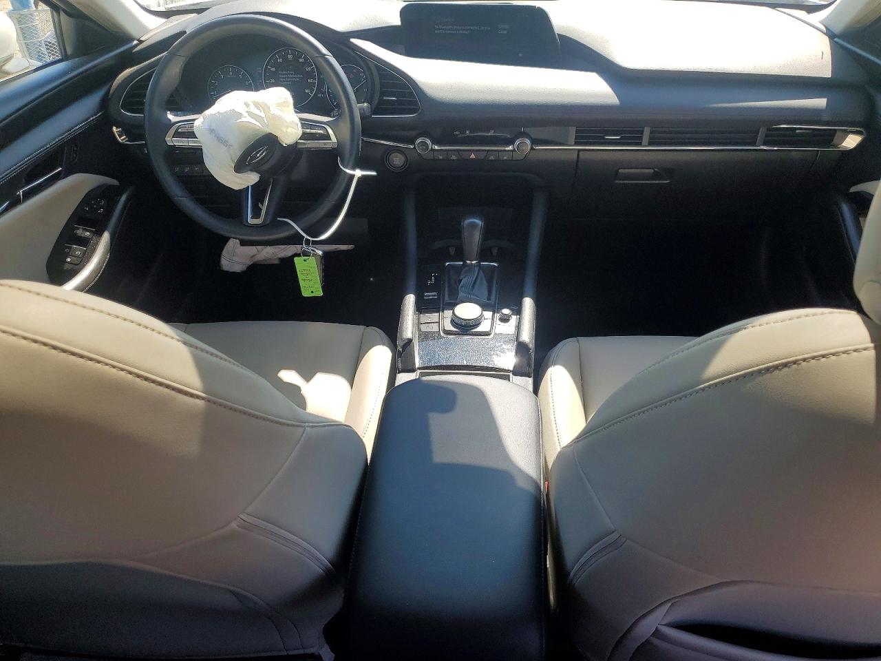 2022 MAZDA 3 Preferred Package