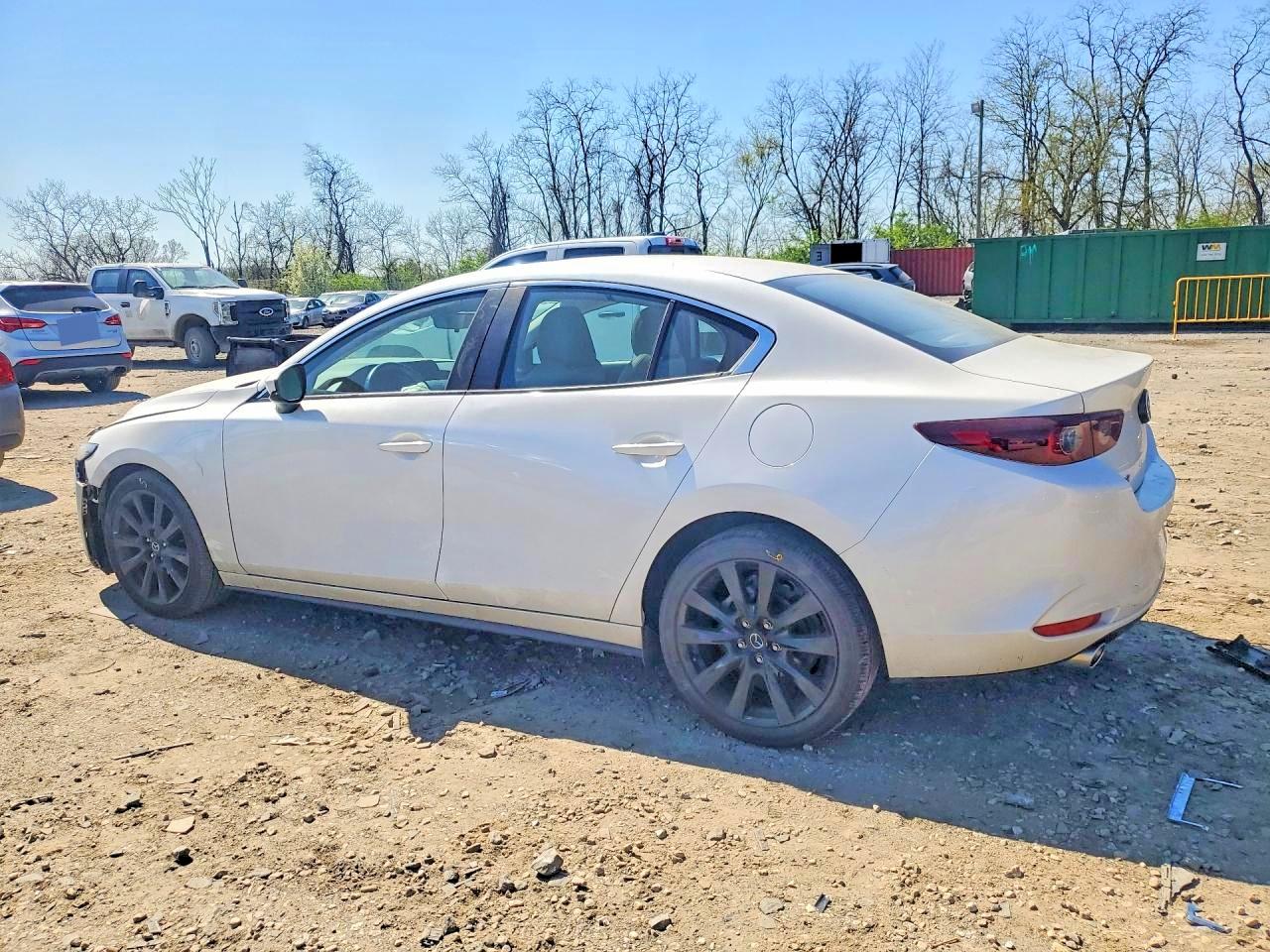 2022 MAZDA 3 Preferred Package