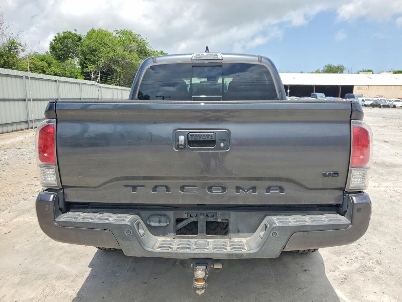 2021 TOYOTA TACOMA SR5
