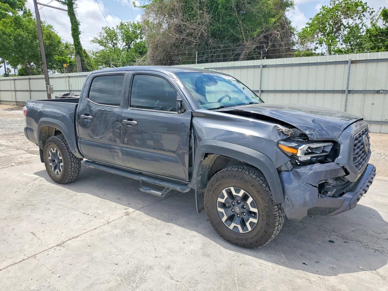 2021 TOYOTA TACOMA SR5
