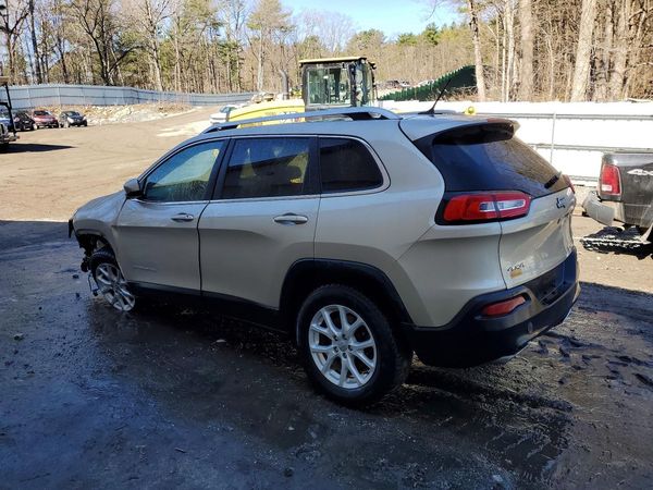 2015 JEEP CHEROKEE LATITUDE 4X4