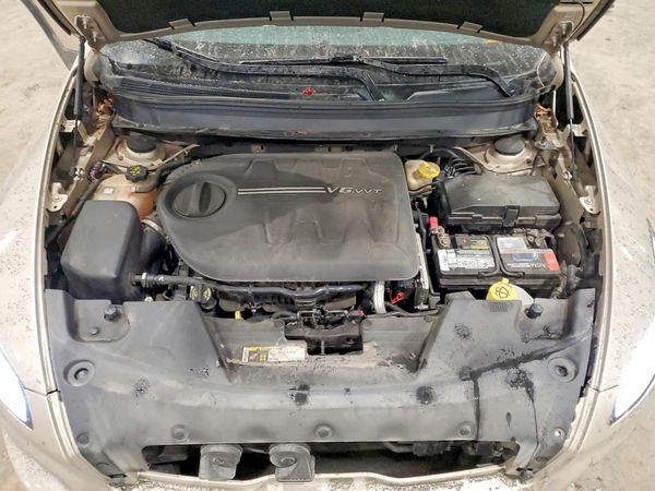 2015 JEEP CHEROKEE LATITUDE 4X4