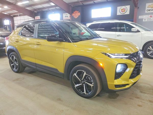 2023 CHEVROLET TRAILBLAZER RS — Passenger 3/4