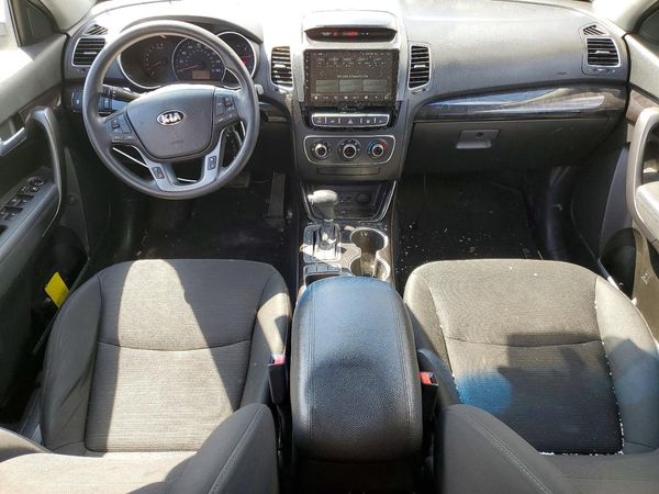2014 KIA SORENTO