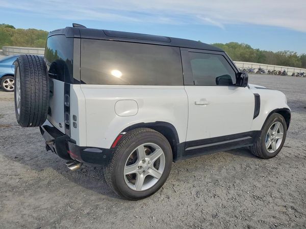 2022 LAND ROVER DEFENDER