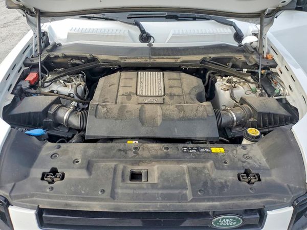 2022 LAND ROVER DEFENDER