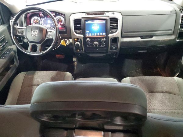 2019 RAM 1500 CLASSIC SLT